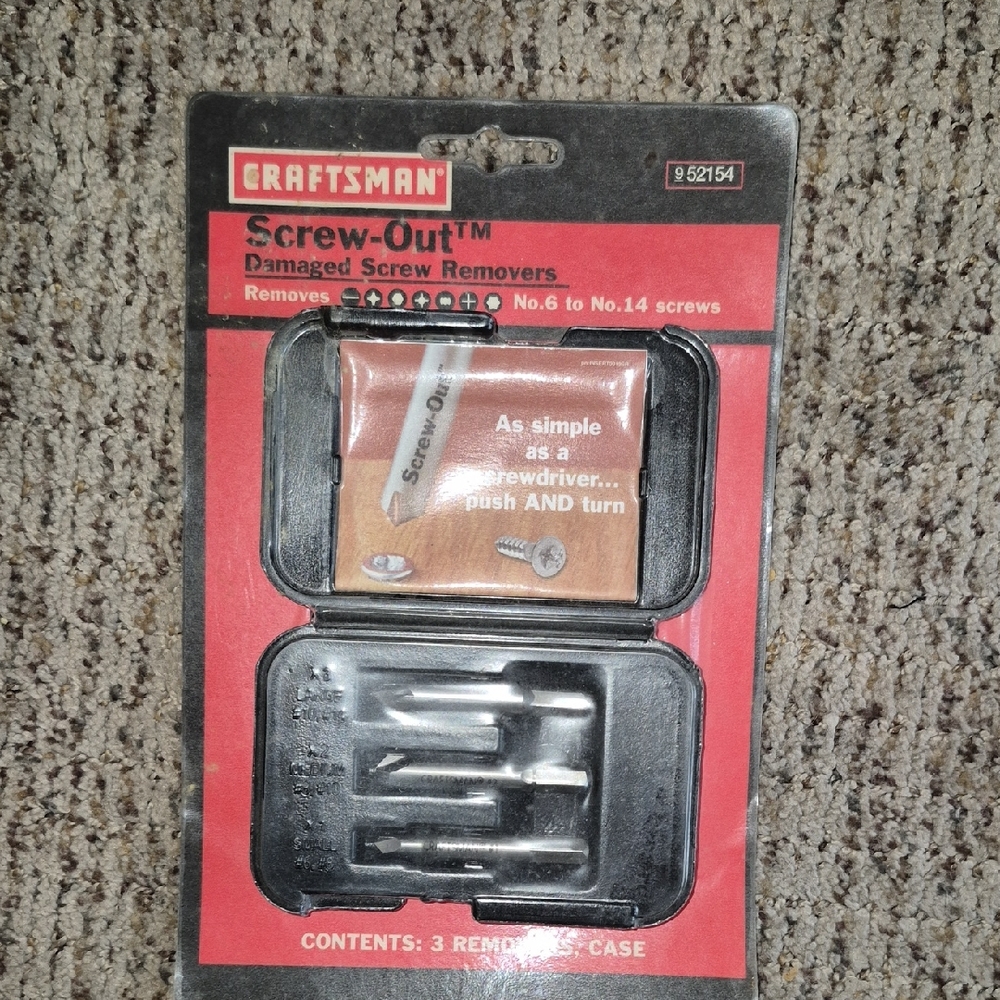 Craftman screw outset with case